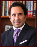 Dr. Pual S. Nassif en Beverly Hills